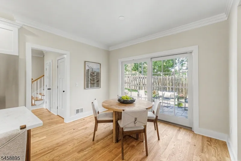 30 E Main St Mendham, NJ 07945