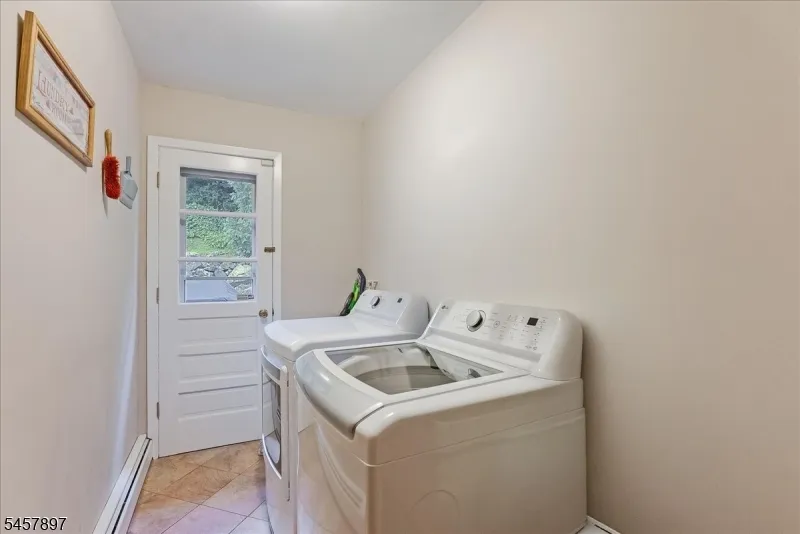 85 Tremont Ter Wanaque, NJ 07465