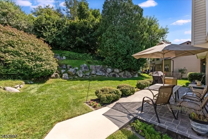 85 Tremont Ter Wanaque, NJ 07465