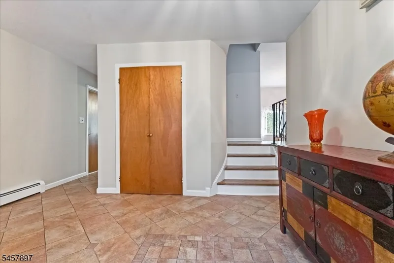 85 Tremont Ter Wanaque, NJ 07465