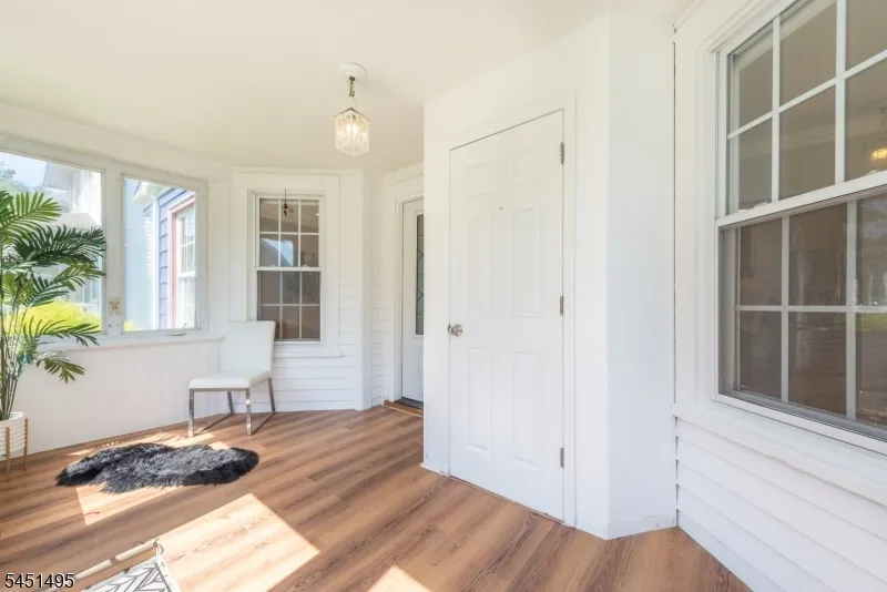 35 Benson St Bloomfield, NJ 07003