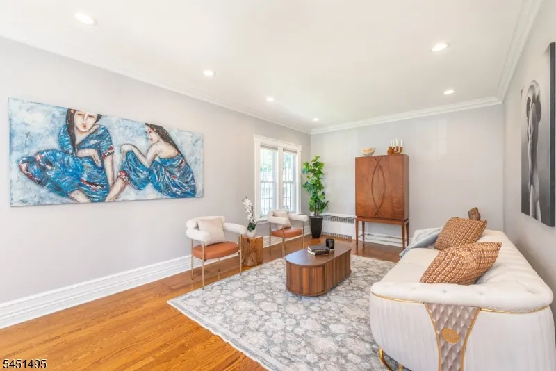 35 Benson St Bloomfield, NJ 07003