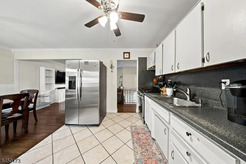 9 Arthur Ter Hackettstown Town, NJ 07840