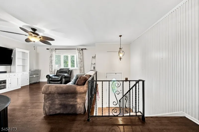 9 Arthur Ter Hackettstown Town, NJ 07840