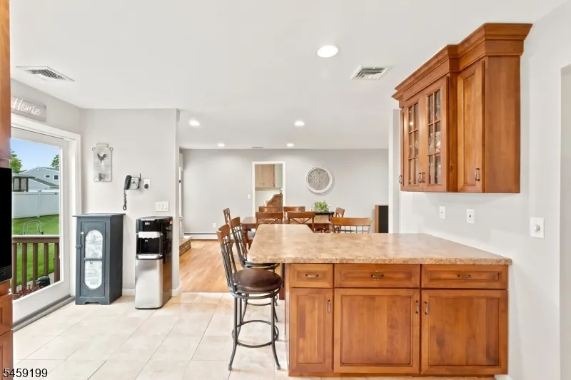 14 Daria Dr Pequannock, NJ 07440