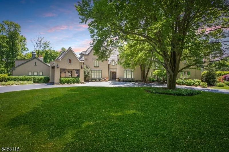 211 Mountainview Estate Bernardsville, NJ 07924