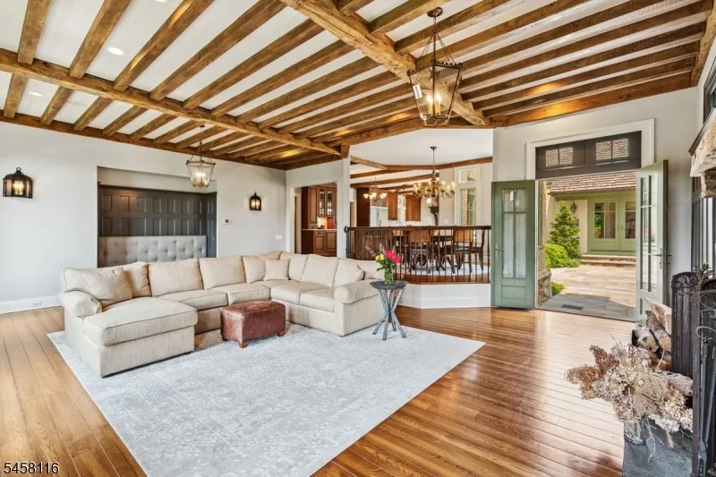 211 Mountainview Estate Bernardsville, NJ 07924