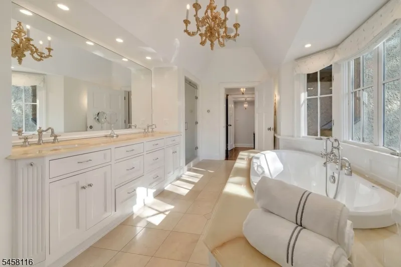 211 Mountainview Estate Bernardsville, NJ 07924