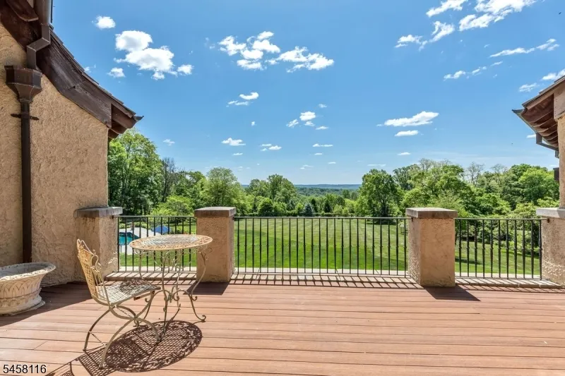 211 Mountainview Estate Bernardsville, NJ 07924