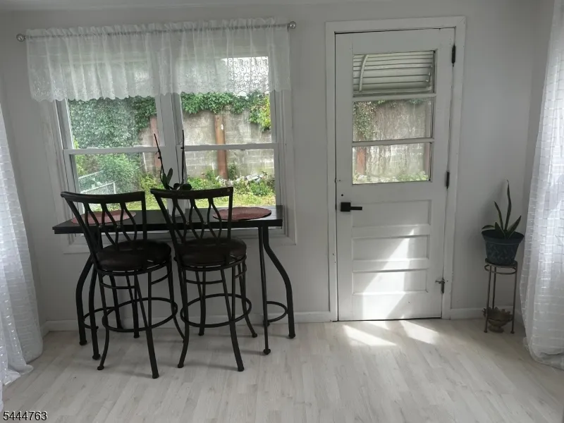 35 Montclair Ave Clifton City, NJ 07011