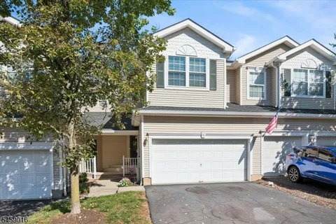 4 Old Orchard Ct