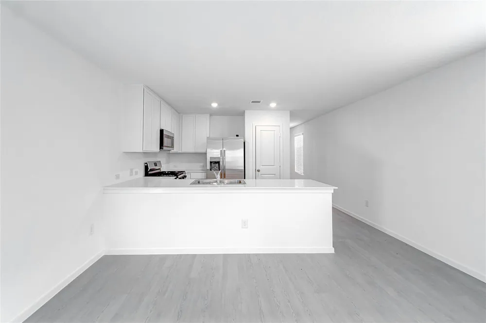 1514 Golden Iris Drive Crosby, TX 77532