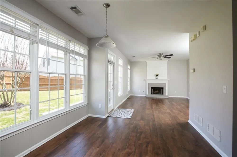 3050 Winston Terrace Ct Alpharetta, GA 30009