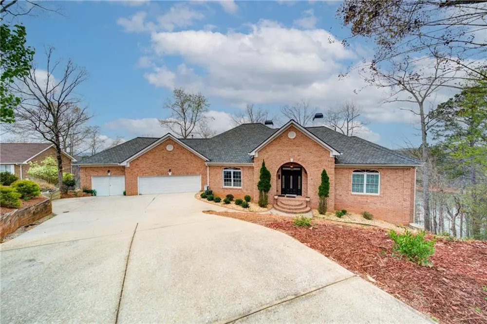 6462 Waterscape Ridge Gainesville, GA 30506