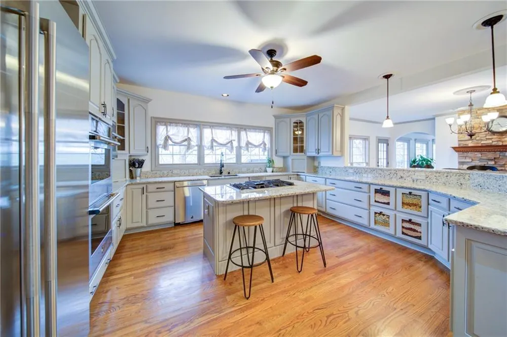 6462 Waterscape Ridge Gainesville, GA 30506