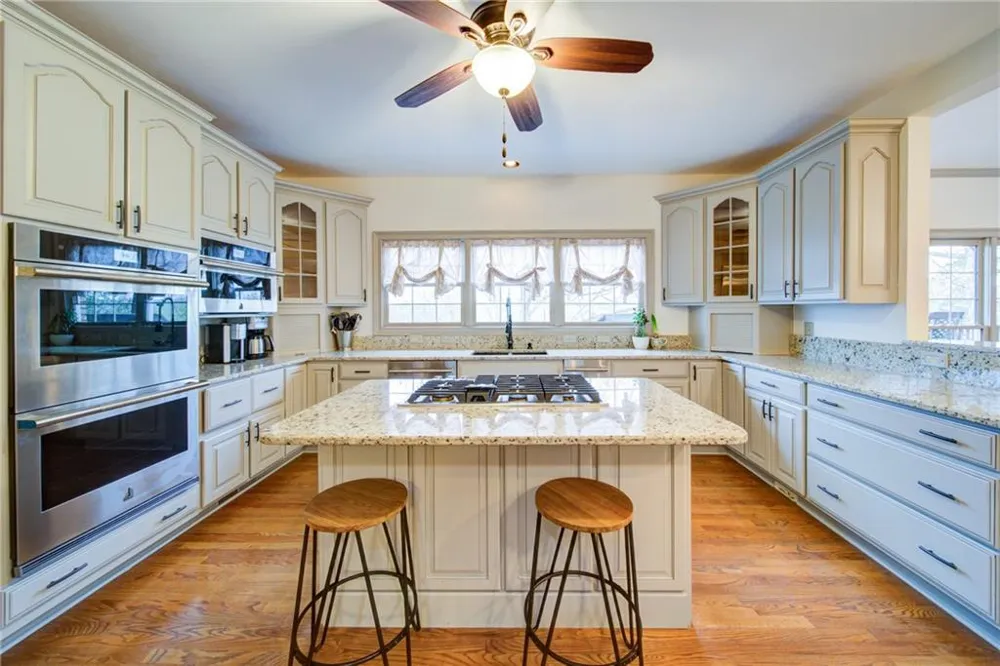 6462 Waterscape Ridge Gainesville, GA 30506