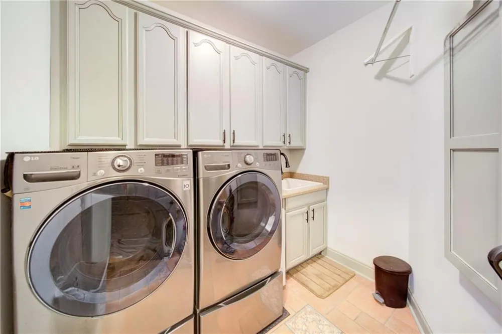 6462 Waterscape Ridge Gainesville, GA 30506