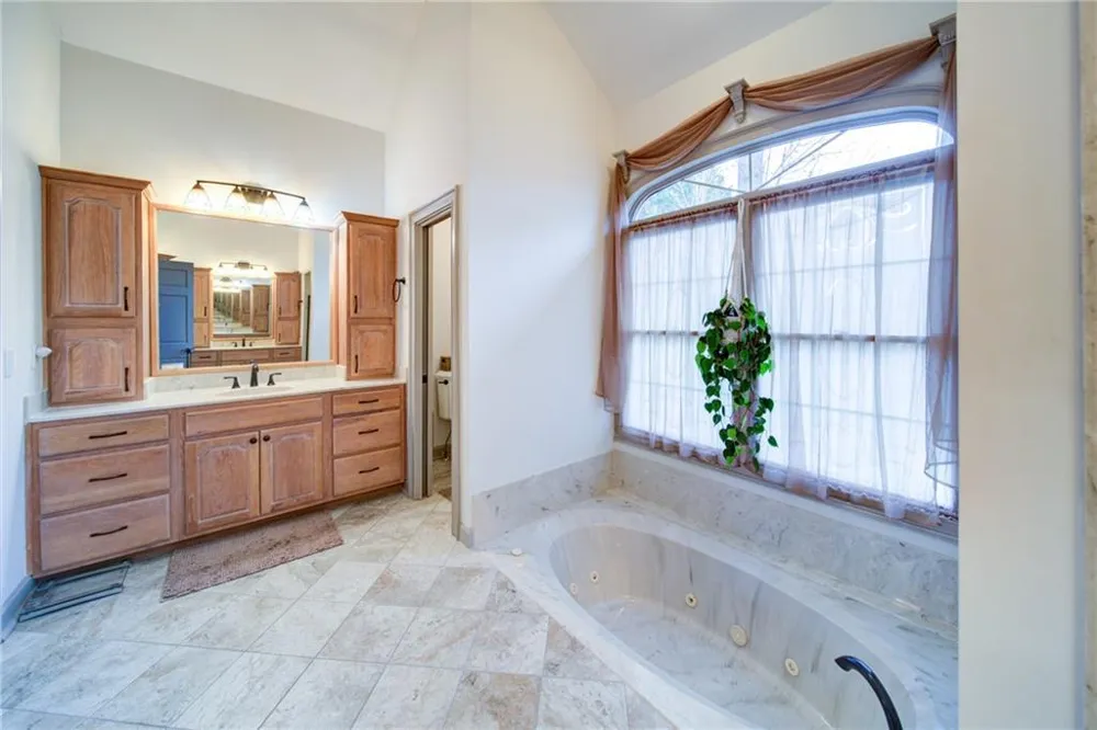 6462 Waterscape Ridge Gainesville, GA 30506