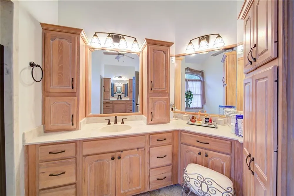 6462 Waterscape Ridge Gainesville, GA 30506