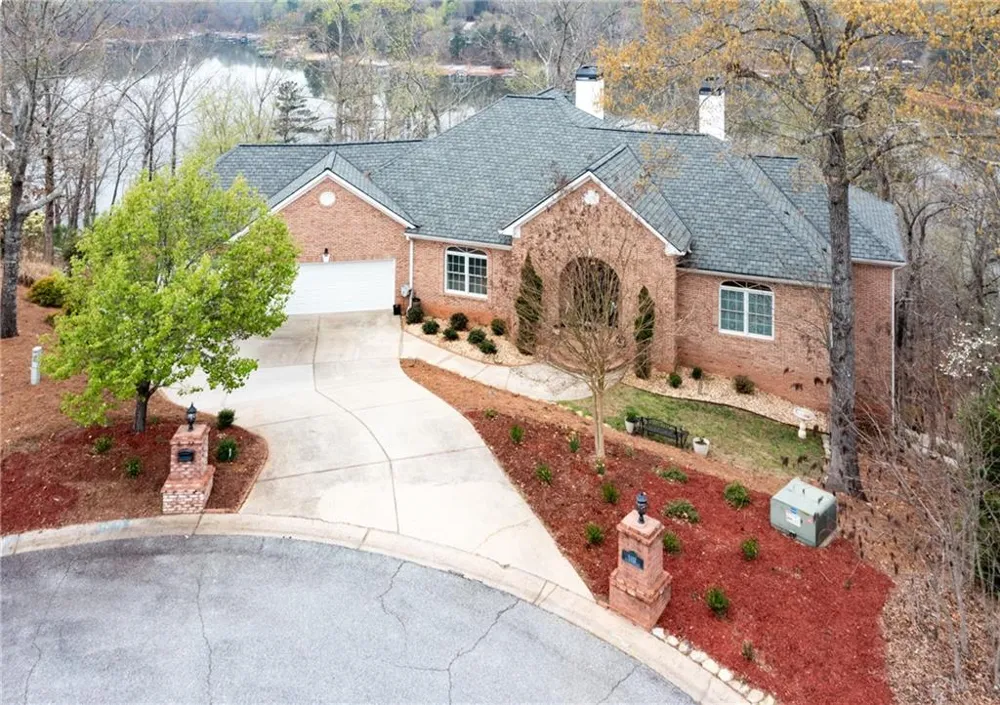 6462 Waterscape Ridge Gainesville, GA 30506
