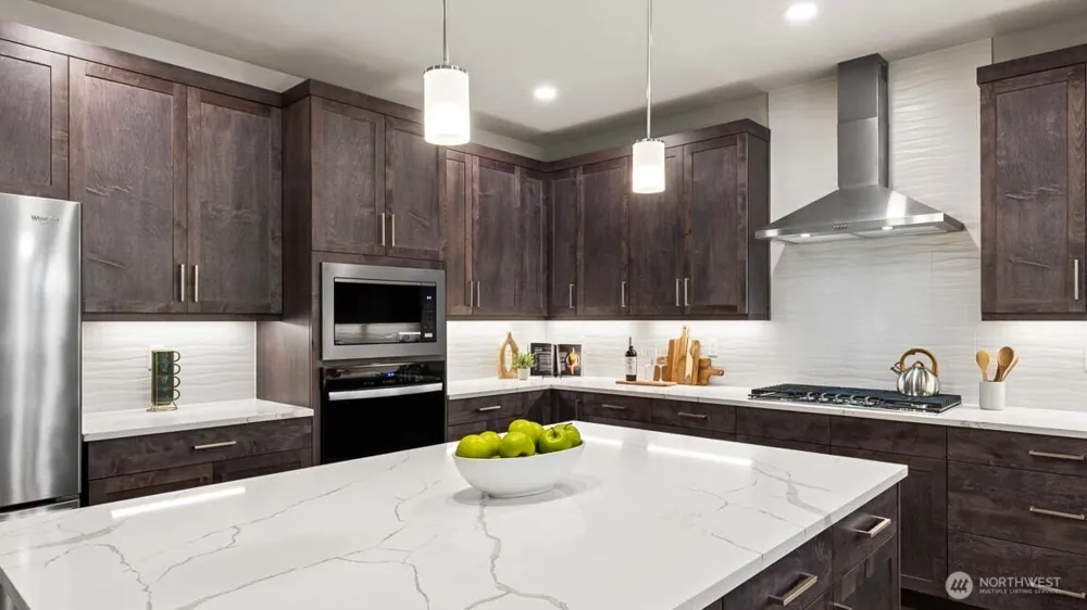 9230 NE 186th Place Bothell, WA 98011