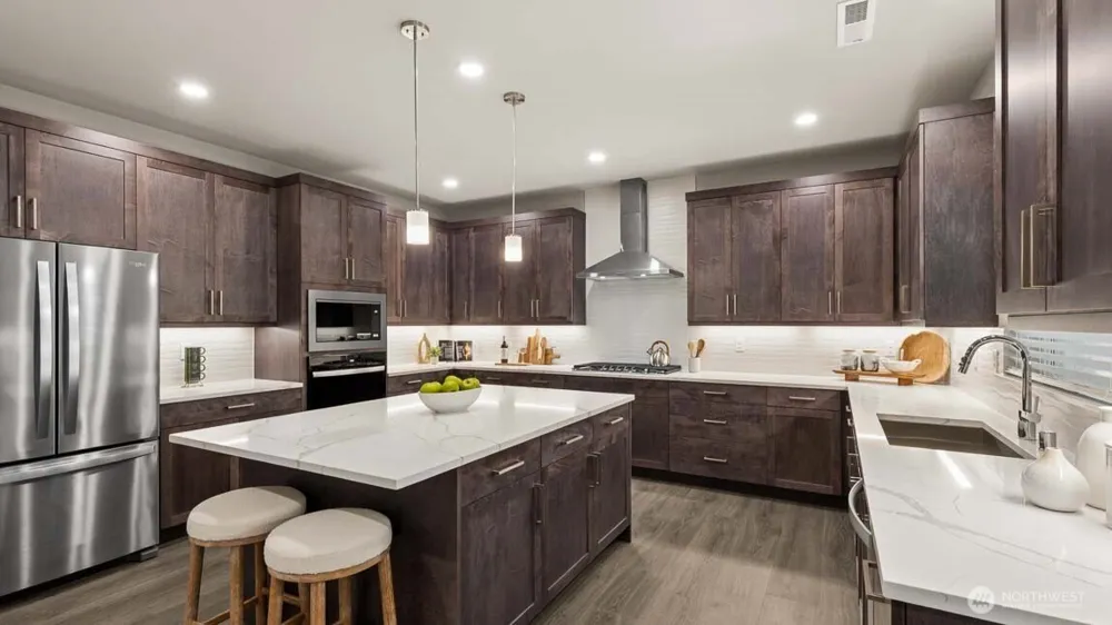 9230 NE 186th Place Bothell, WA 98011