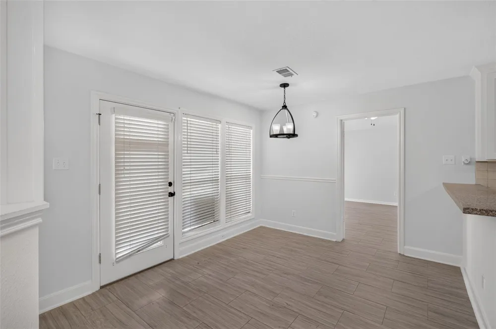 3302 Carmel Valley Drive Missouri City, TX 77459