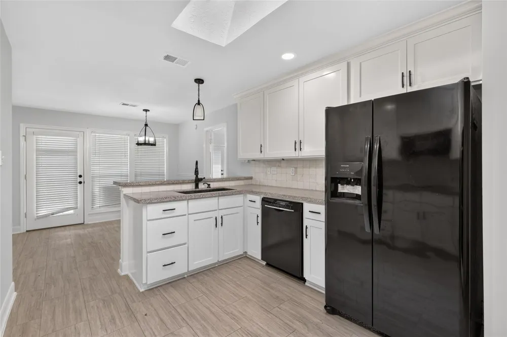 3302 Carmel Valley Drive Missouri City, TX 77459