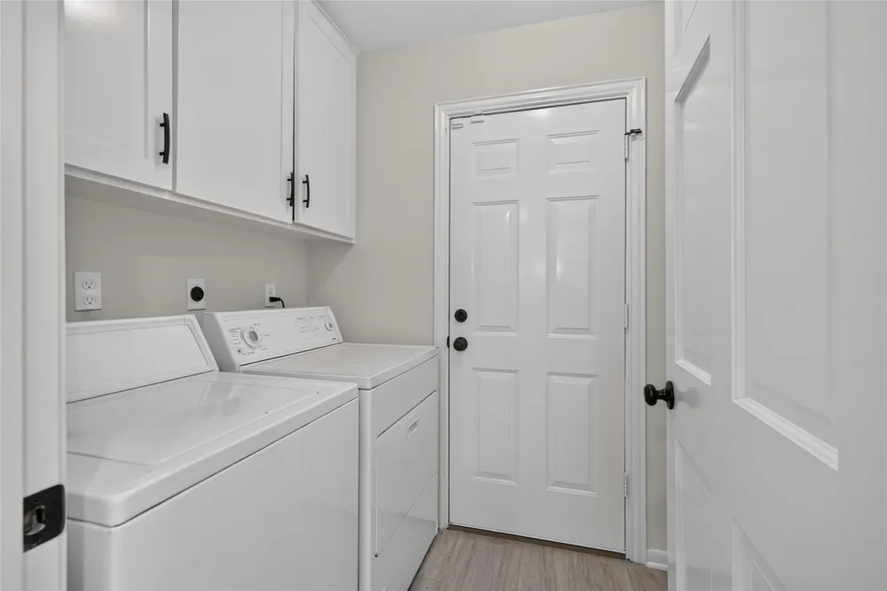 3302 Carmel Valley Drive Missouri City, TX 77459