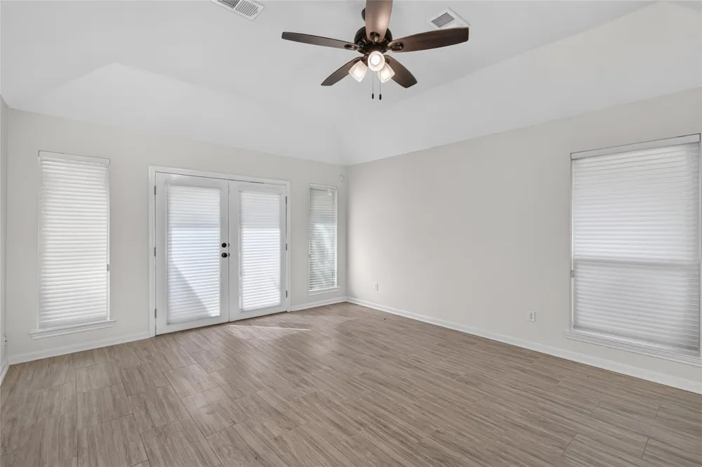 3302 Carmel Valley Drive Missouri City, TX 77459