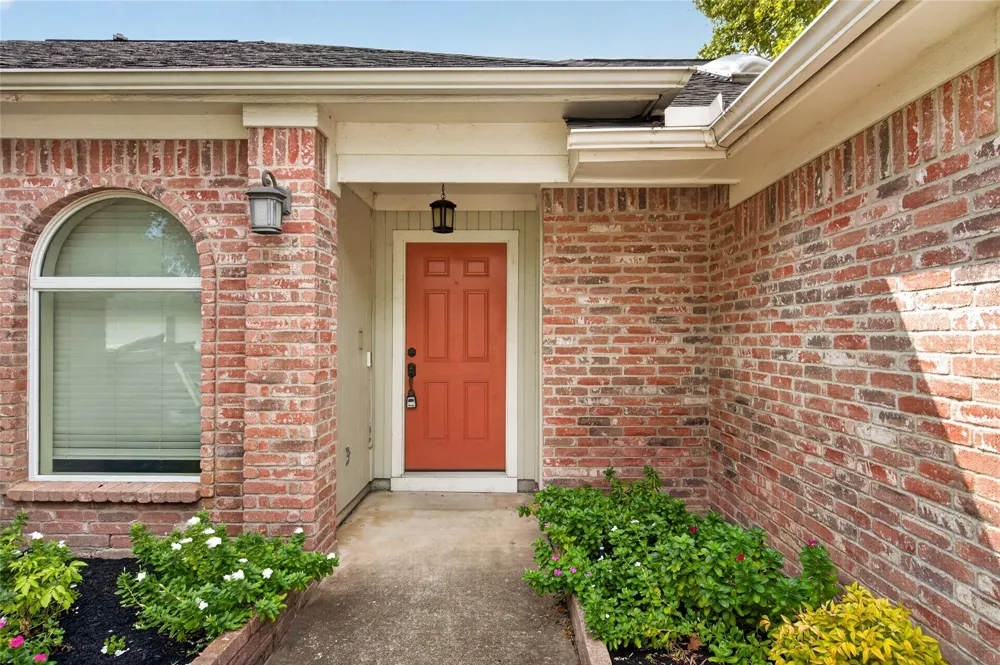 3302 Carmel Valley Drive Missouri City, TX 77459