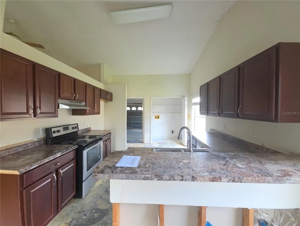 1523 INDIAN OAKS TRAIL Kissimmee, FL 34747