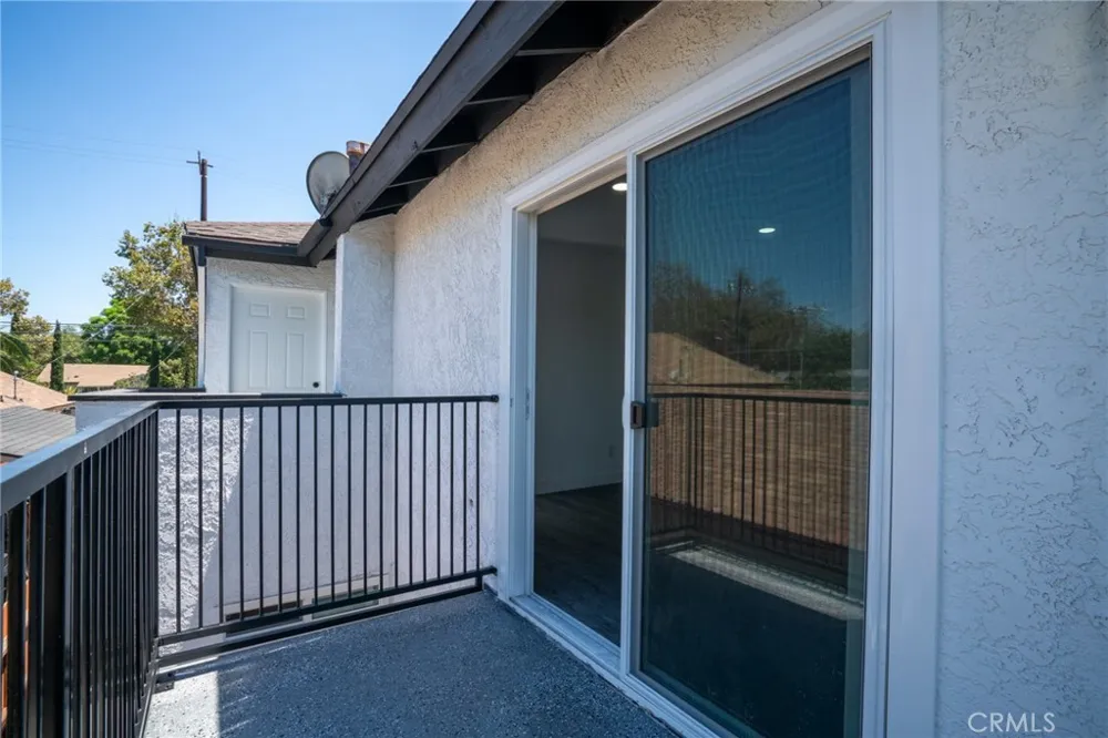 810 S Flower Santa Ana, CA 92703