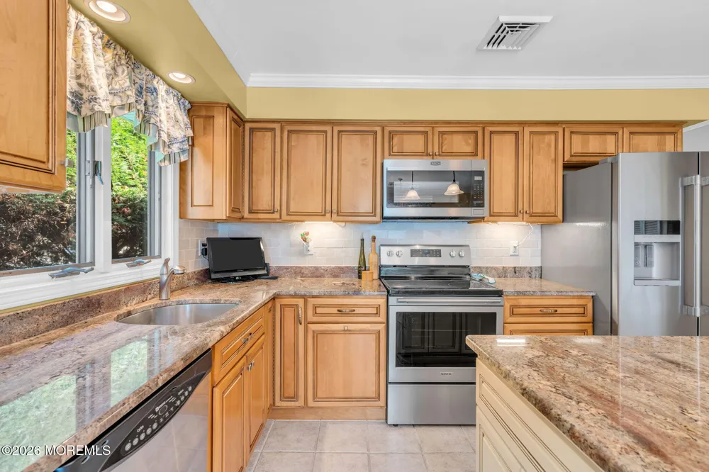 415 Newark Avenue Point Pleasant Beach, NJ 08742