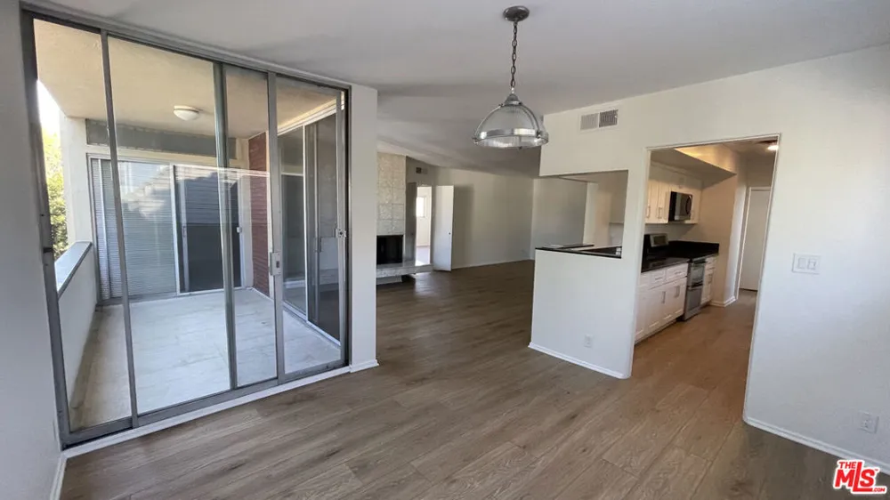 9930 Durant Drive #4 Beverly Hills, CA 90212
