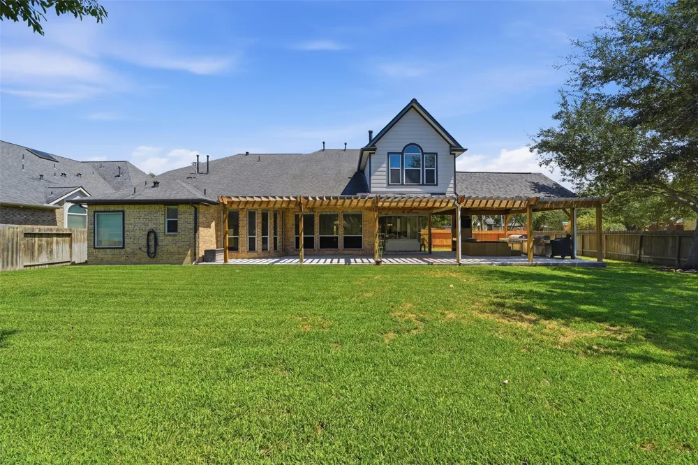 2710 Golden Larch Drive Katy, TX 77494