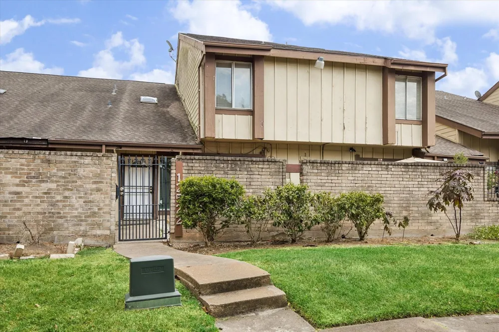 12522 Newbrook Drive Houston, TX 77072