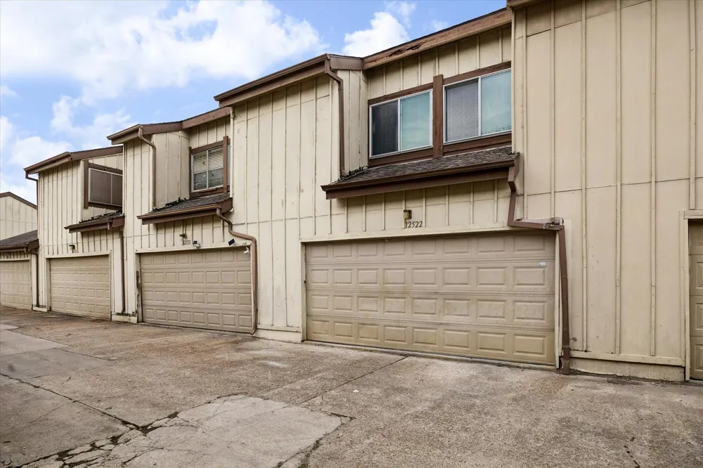 12522 Newbrook Drive Houston, TX 77072