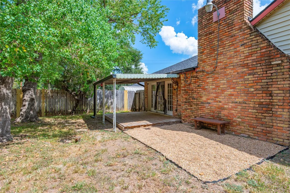 10714 Hillcroft Avenue Houston, TX 77096