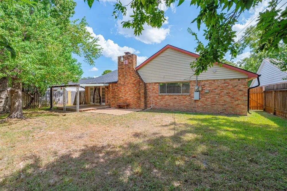 10714 Hillcroft Avenue Houston, TX 77096