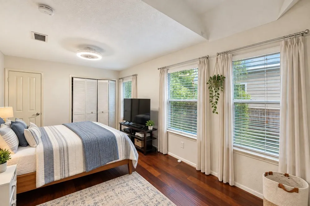 19 Lyreleaf Place The Woodlands, TX 77382