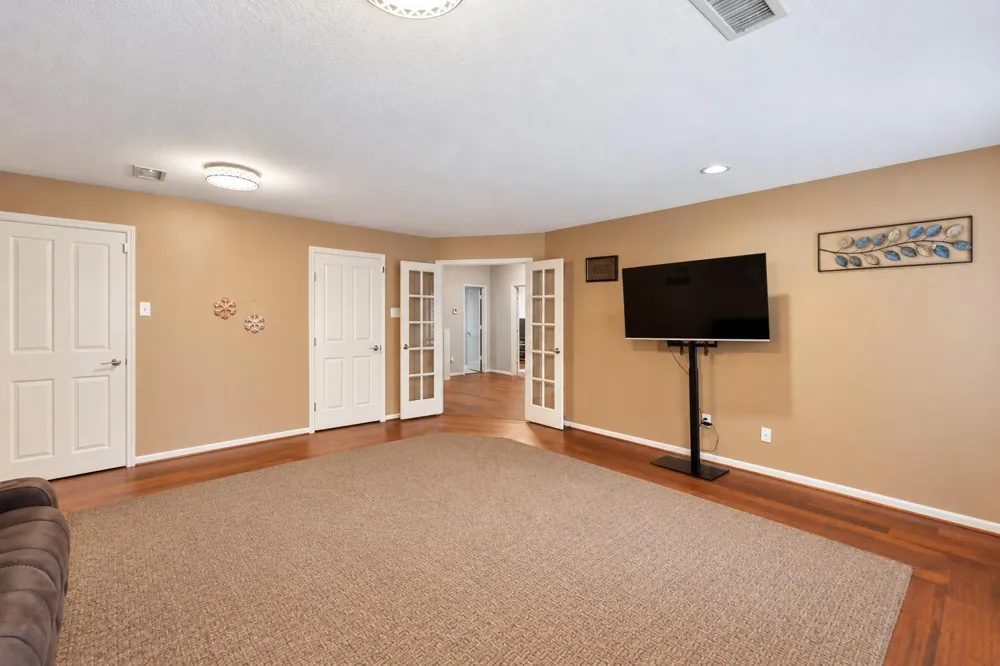19 Lyreleaf Place The Woodlands, TX 77382