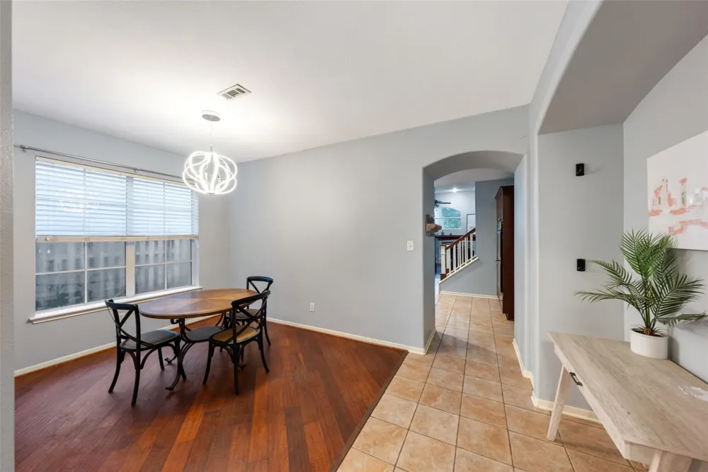 19 Lyreleaf Place The Woodlands, TX 77382