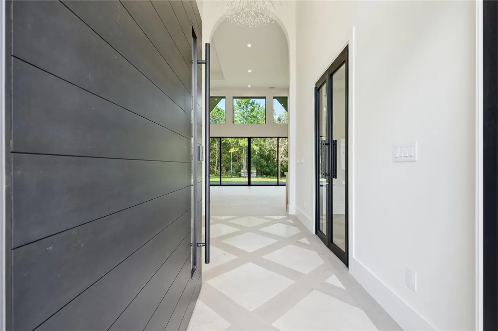 25088 Seguin Trl Montgomery, TX 77316