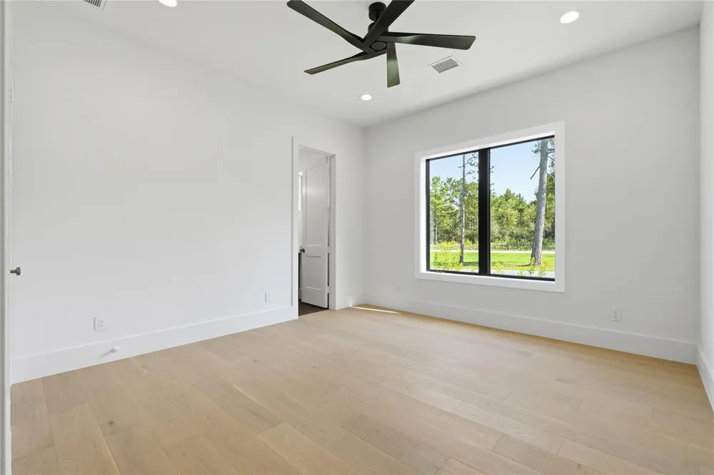 25088 Seguin Trl Montgomery, TX 77316