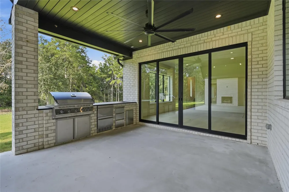 25088 Seguin Trl Montgomery, TX 77316