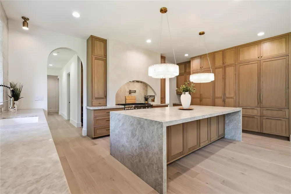 25088 Seguin Trl Montgomery, TX 77316