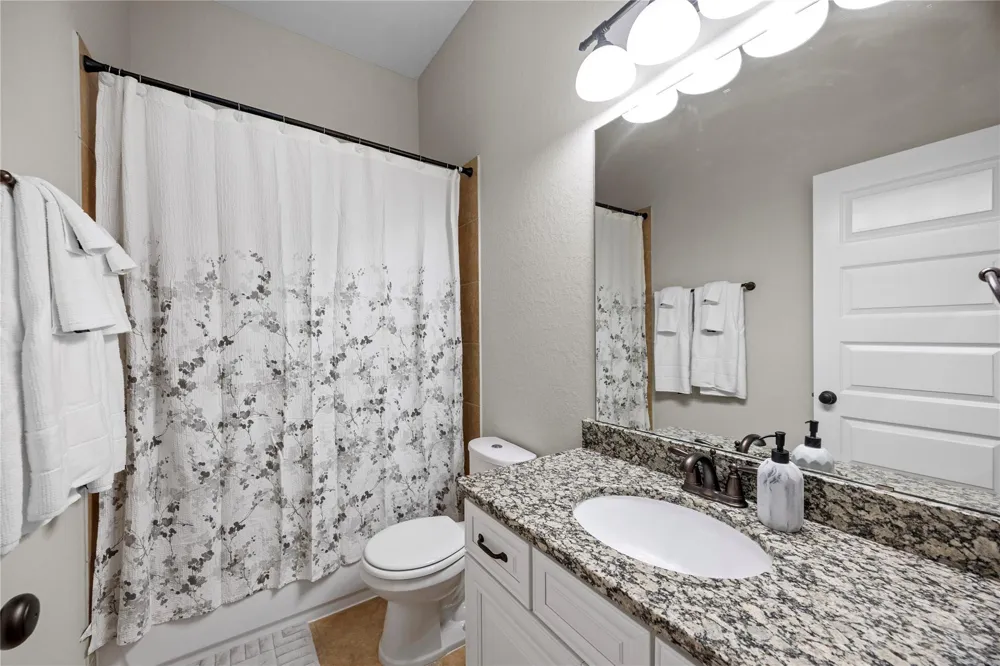 7819 Lost Pecan Way Missouri City, TX 77459