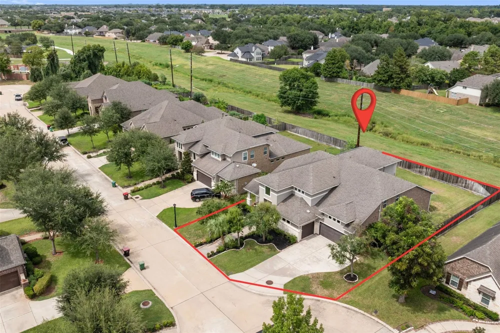 7819 Lost Pecan Way Missouri City, TX 77459