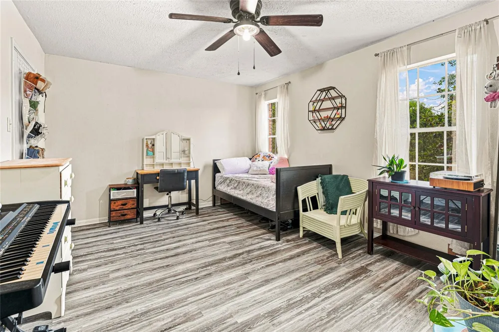 17607 Cassina Drive Spring, TX 77388